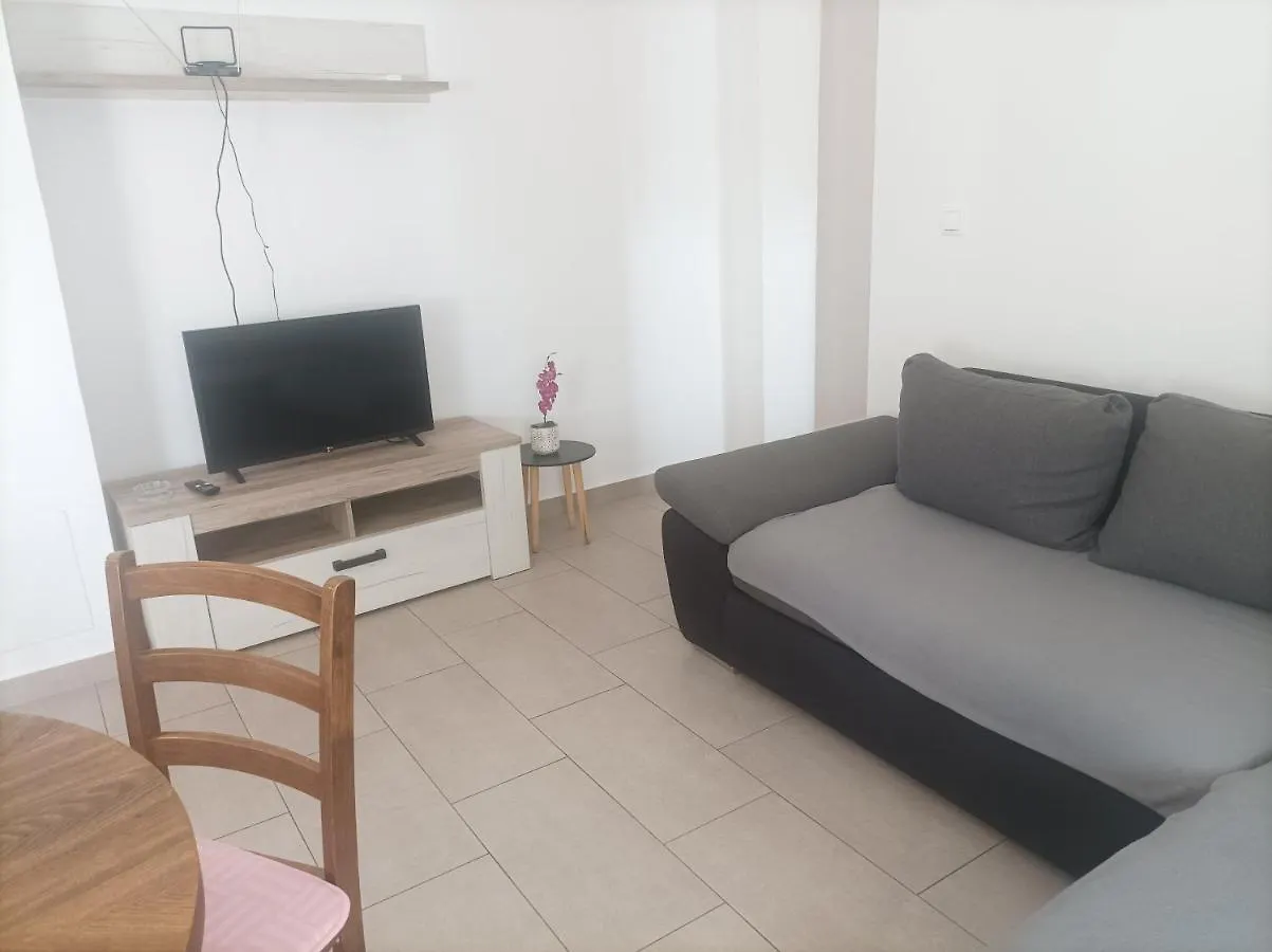 Lucija 2 Apartment Rovanjska